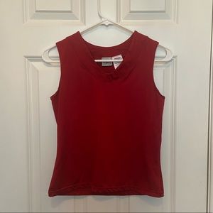Red workout top